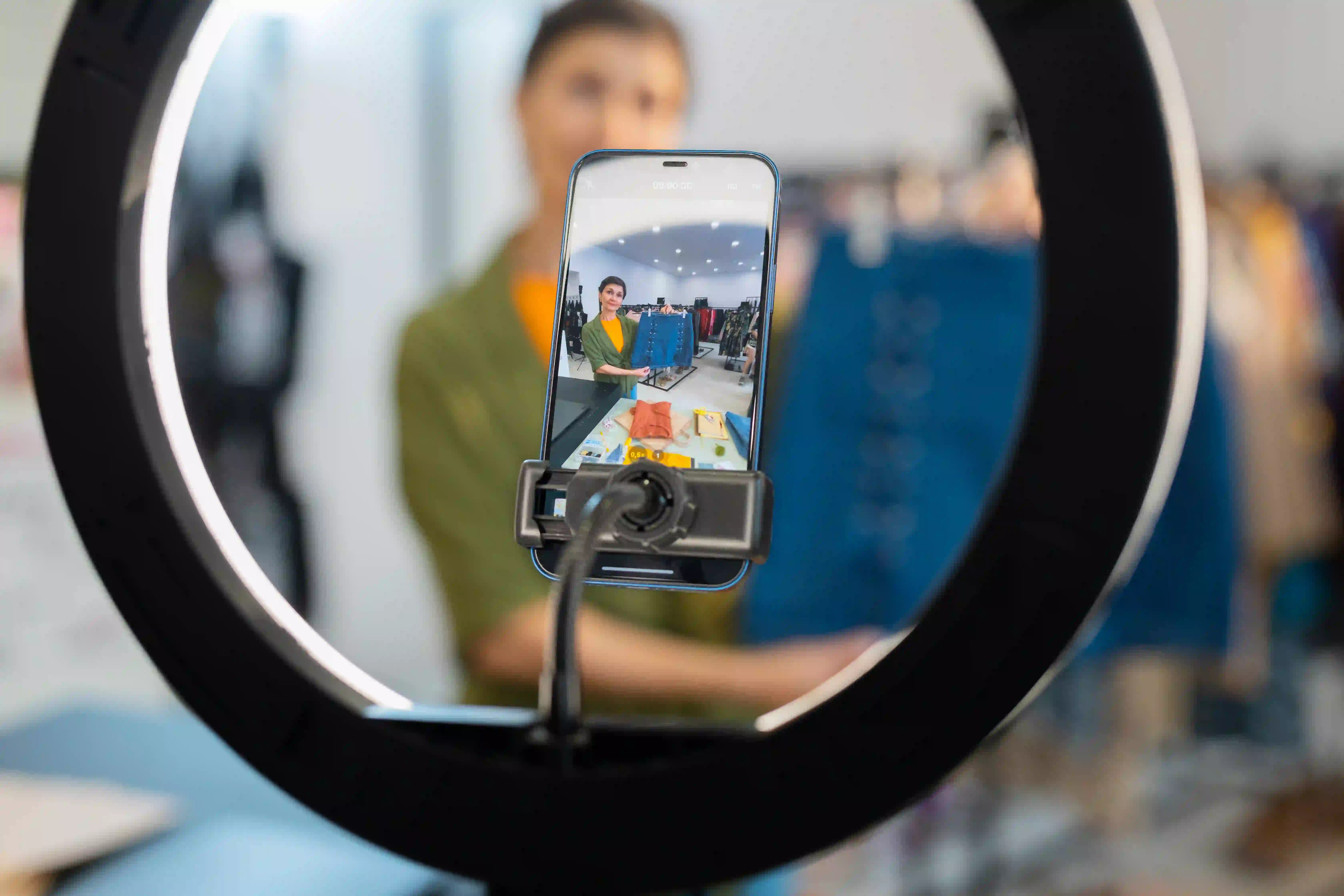 Meta Ads vs Tiktok Ads di 2026 yang merupakan bagian dari paid ads service dari Marketing Agency Bali sekaligus Digital Marketing Agency Bali Reaktan Asia Digital